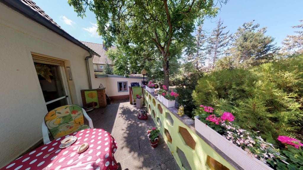 Doppelhaushälfte mit schönem Gartengrundstück, Terrasse